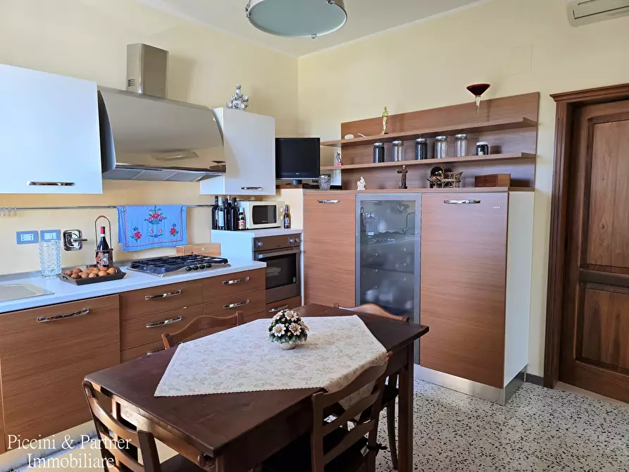 Immagine 15 di Casa bifamiliare in vendita  in Via dello Sport a Marsciano