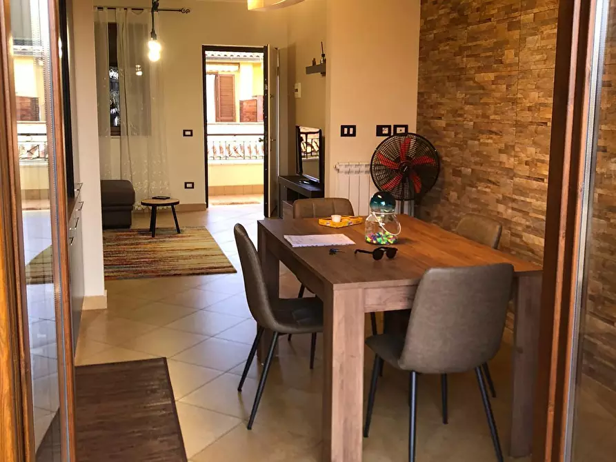 Immagine 13 di Quadrilocale in vendita  in Via Friuli a Castiglione Del Lago