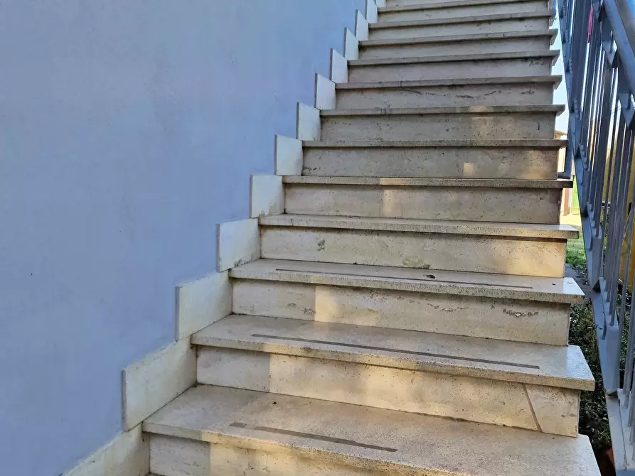 Immagine 7 di Pentalocale in vendita  in Via Umbria 49 a Montepulciano