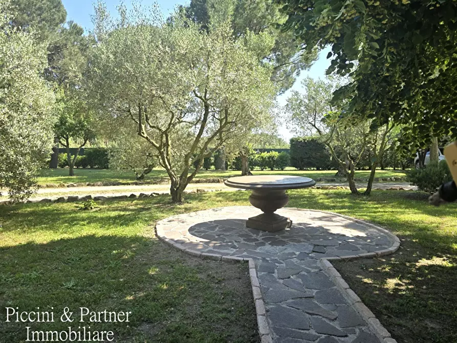 Immagine 77 di Villa in vendita  in Località Castagni 2 a Castiglione Del Lago