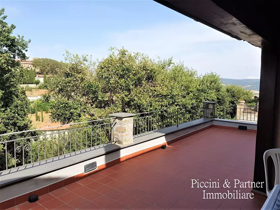 Immagine 10 di Casa bifamiliare in vendita  in Via del Poggio a San Casciano Dei Bagni