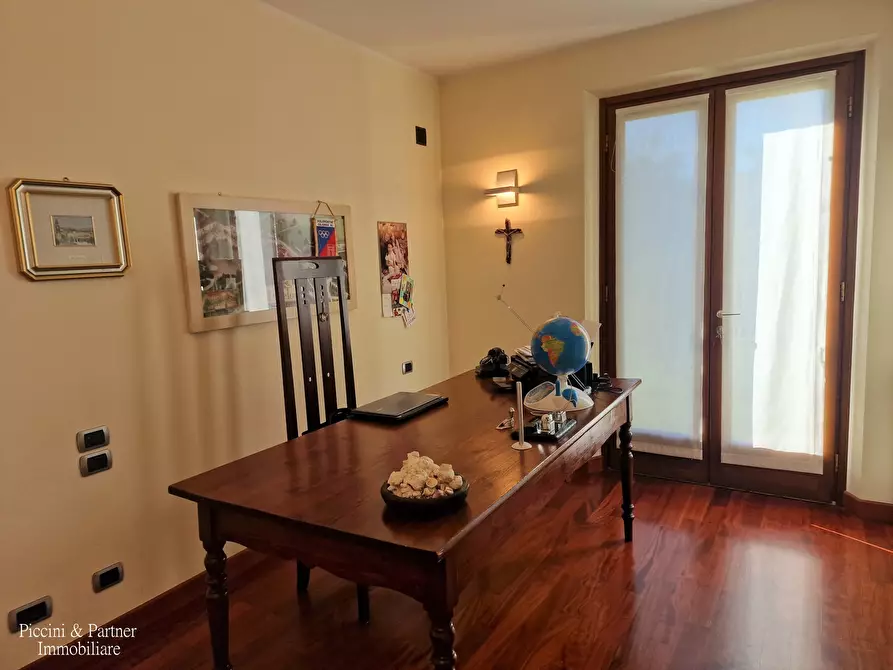 Immagine 33 di Villa in vendita  in Località Ferretto 48 a Castiglione Del Lago