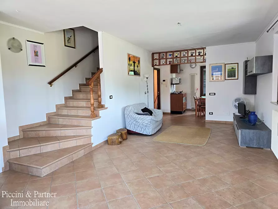 Immagine 11 di Casa bifamiliare in vendita  in Via Panicarola 17 a Castiglione Del Lago