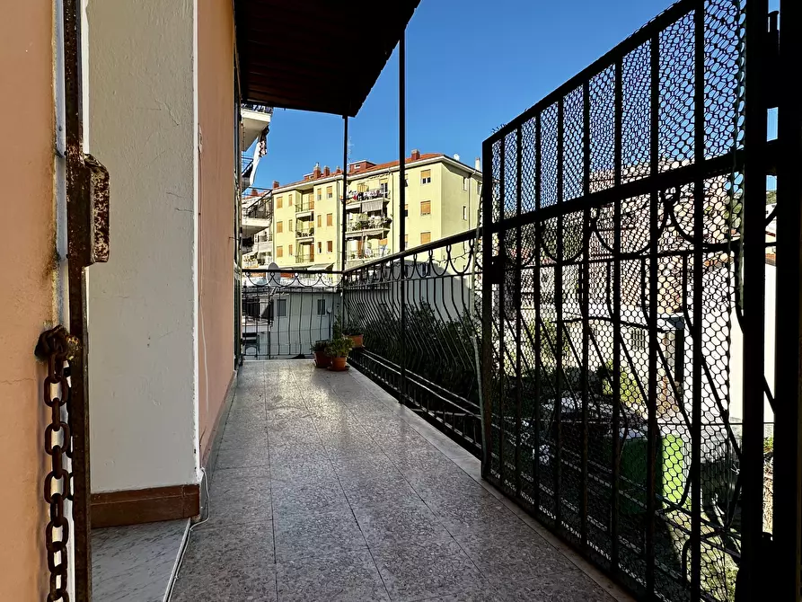 Immagine 8 di Casa bifamiliare in vendita  in via Andreoli 20 a Imperia