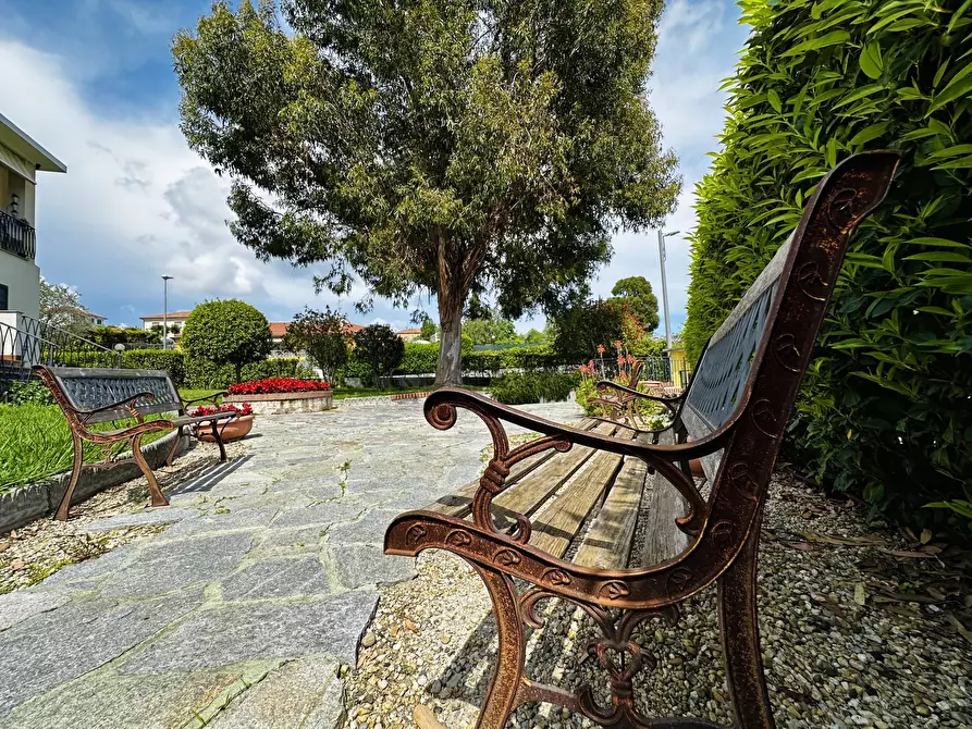 Immagine 10 di Bilocale in vendita  in via Caduti di Nassyria a Diano Castello
