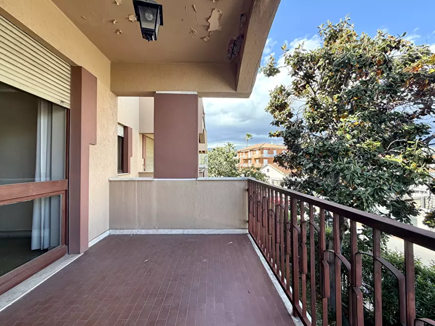 Immagine 20 di Quadrilocale in vendita  in Via Villebone 39 a Diano Marina