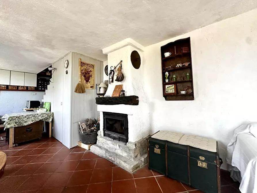 Immagine 13 di Rustico / casale in vendita  in Via Madonna Della Neve a Diano Castello