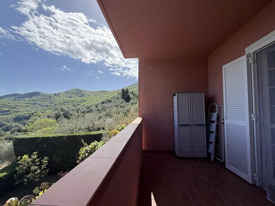 Immagine 6 di Bilocale in vendita  in Gli Olivi 4c a Diano Arentino