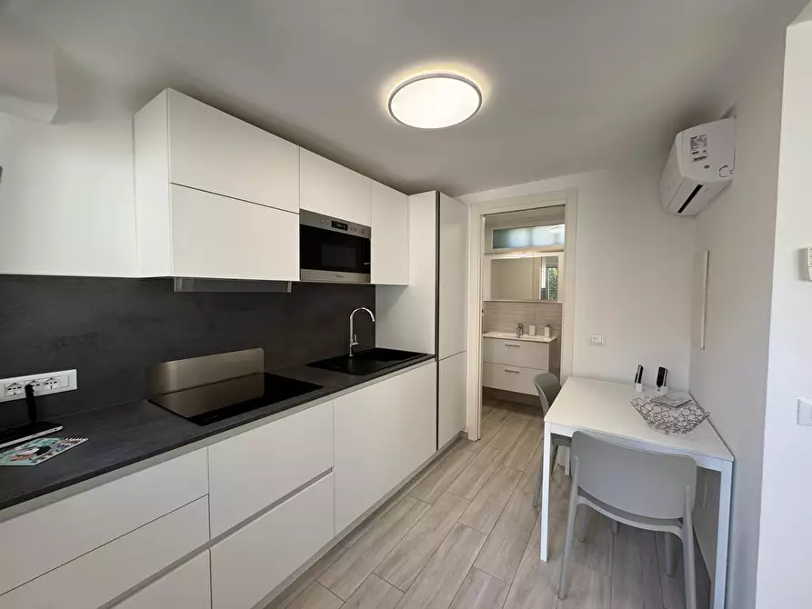 Immagine 10 di Casa indipendente in vendita  in Via G. Ansaldi 20 a San Remo