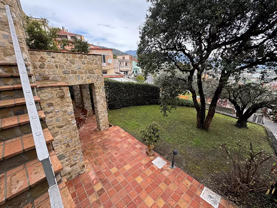 Immagine 3 di Villa in vendita  in Piazza San Sebastiano a San Remo