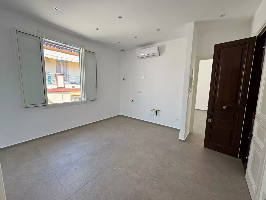 Immagine 13 di Bilocale in vendita  in Via G. Ansaldi 43 a San Remo