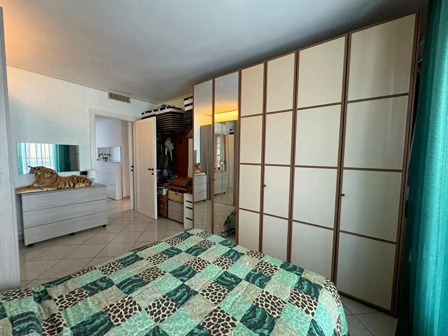 Immagine 30 di Pentalocale in vendita  in Strada San Martino a San Remo