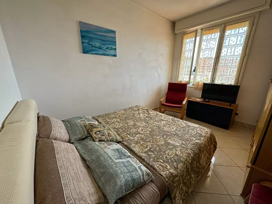 Immagine 34 di Pentalocale in vendita  in Strada San Martino a San Remo