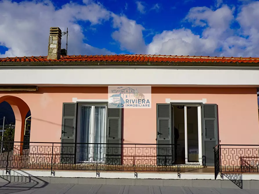 Immagine 42 di Porzione di casa in vendita  a San Remo