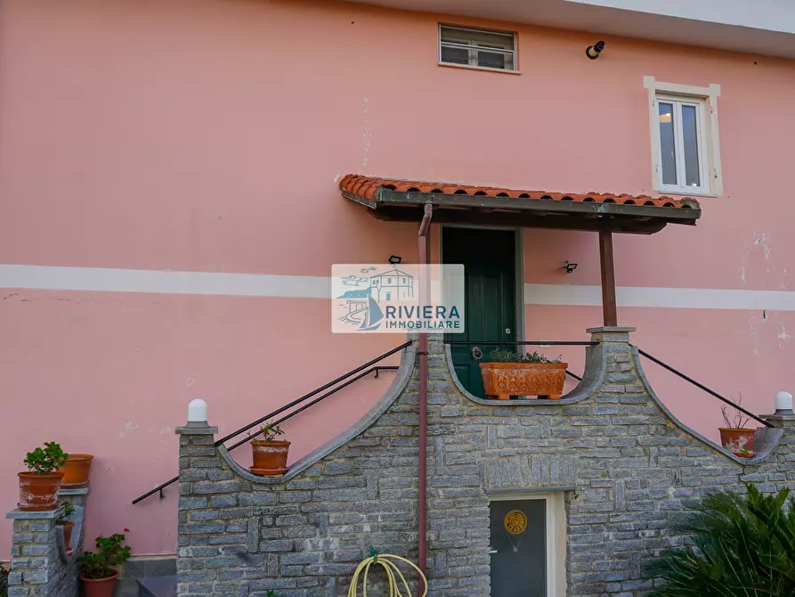Immagine 62 di Porzione di casa in vendita  a San Remo