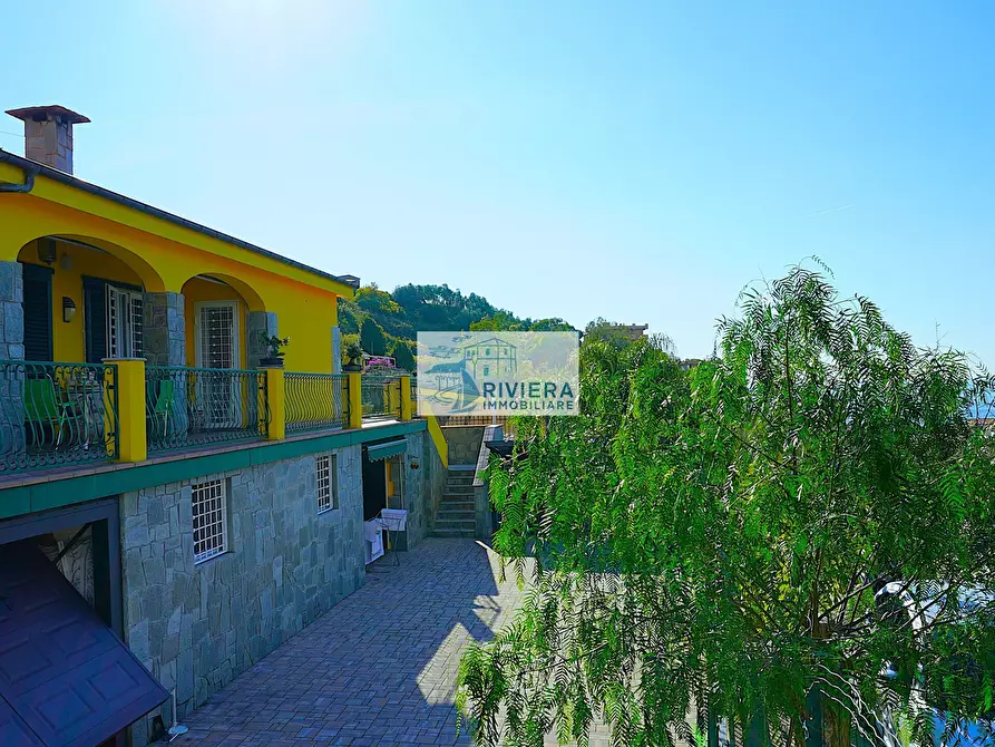 Immagine 59 di Villa in vendita  in Via Giulio Cesare 2 a Santo Stefano Al Mare