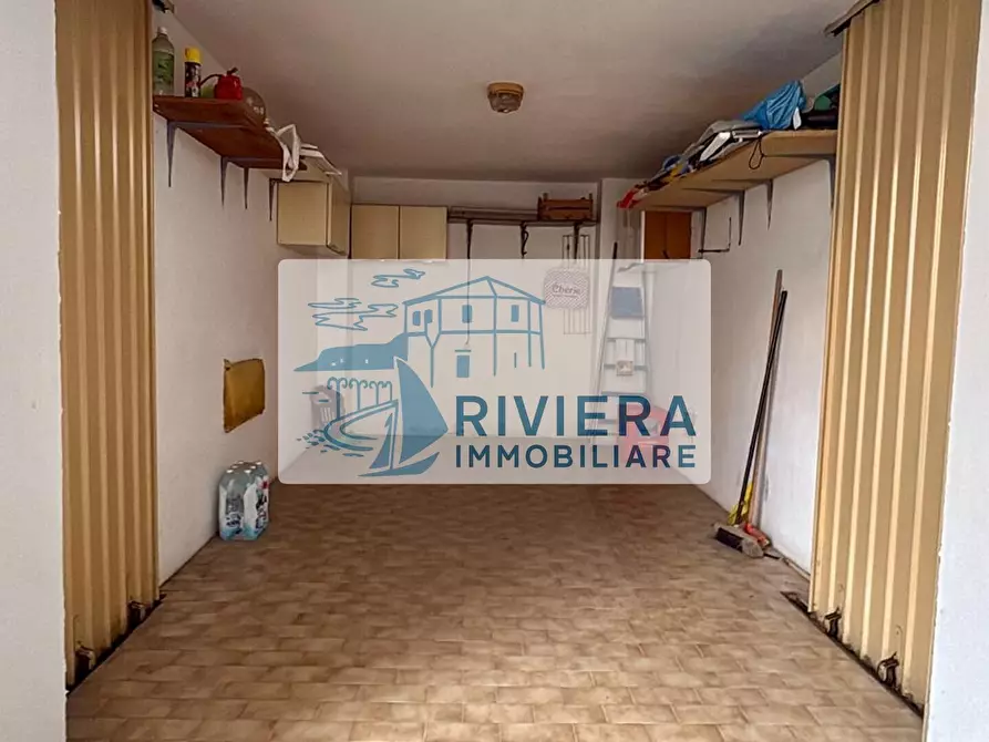 Immagine 37 di Trilocale in vendita  in Via Aurelia Ponente 86 a Santo Stefano Al Mare