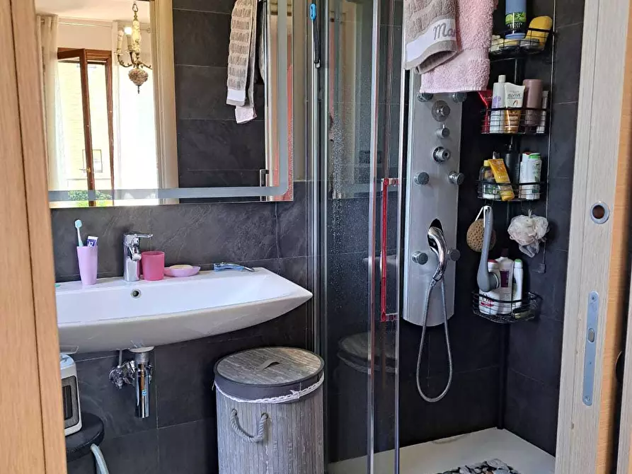 Immagine 57 di Villa in vendita  in villa andreoli a Lanciano