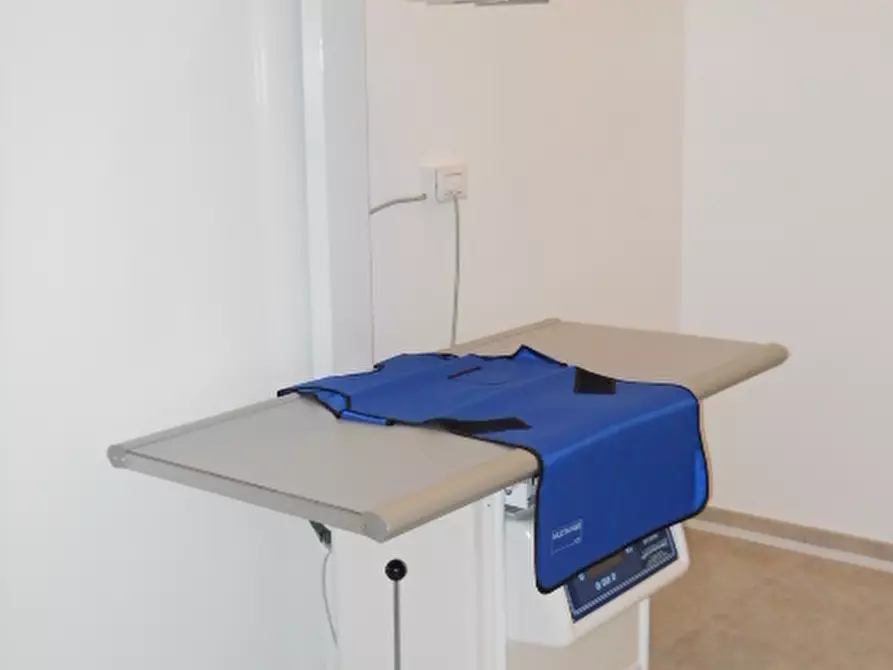 Immagine 14 di Locale commerciale in vendita  in Via Ferdinando Galliani 41B a Altino