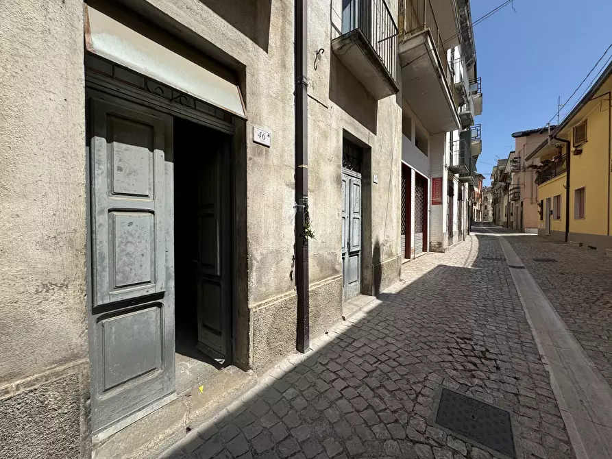 Immagine 50 di Appartamento in vendita  in Piazza del Municipio a Lama Dei Peligni
