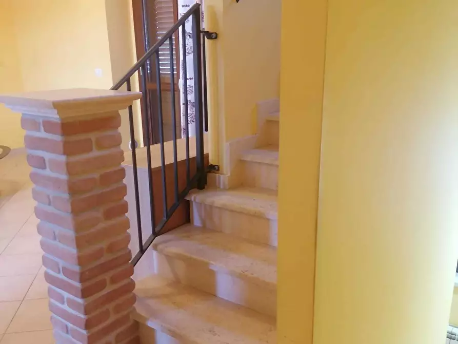 Immagine 27 di Villetta a schiera in vendita  in Via Provinciale della Rocca 44 a Santa Maria Imbaro