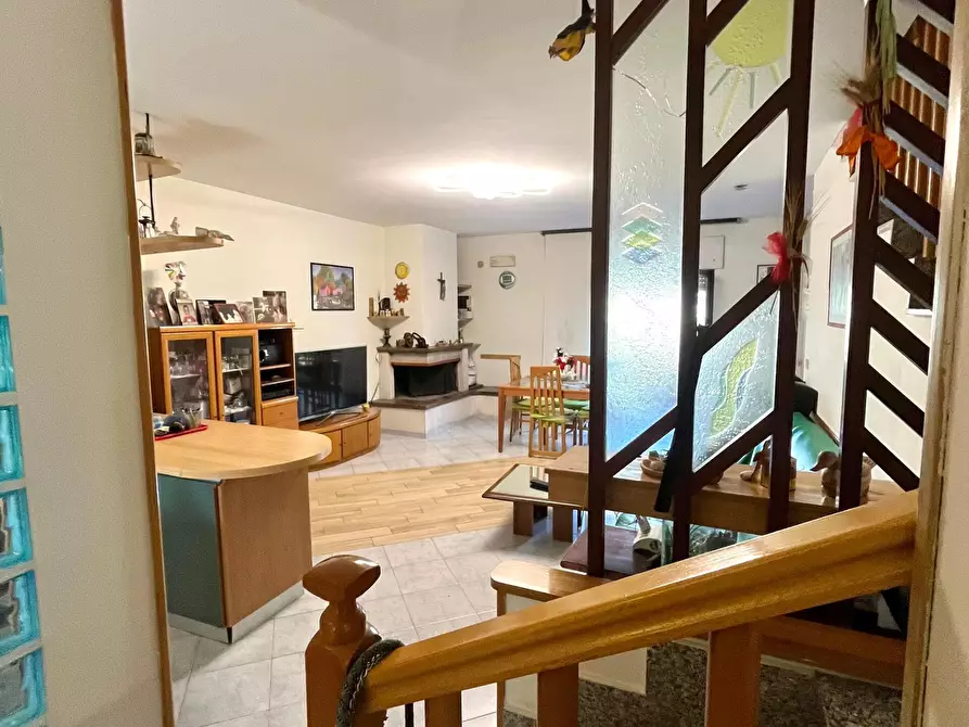 Immagine 3 di Pentalocale in vendita  in Via Giuseppe Spataro 7 a Lanciano