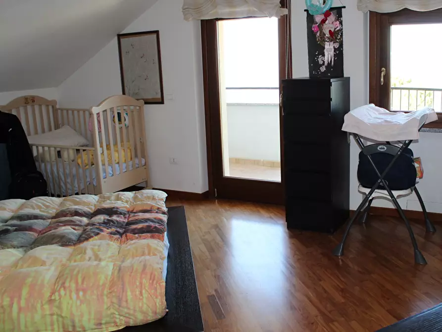 Immagine 9 di Mansarda in vendita  in via nazionale a Castel Frentano