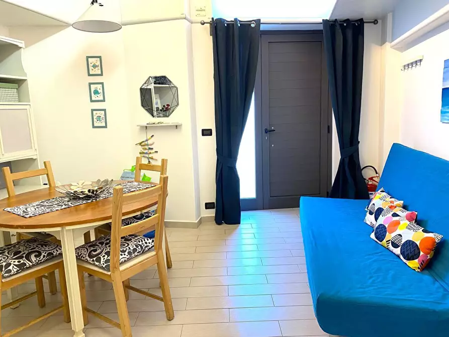 Immagine 4 di Appartamento in vendita  in Via Sangritana 13 a San Vito Chietino