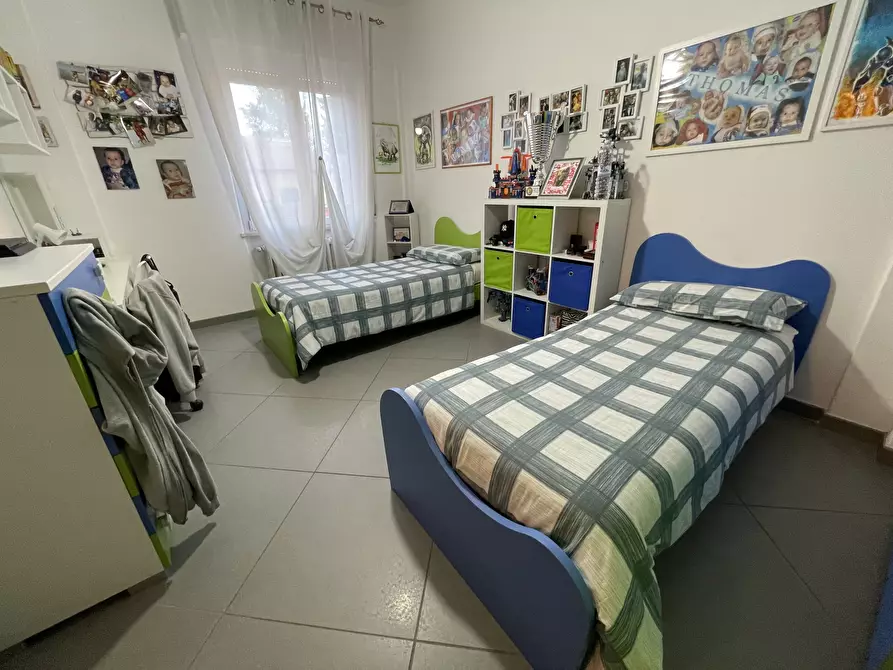 Immagine 12 di Appartamento in vendita  in Viale Guglielmo Marconi a Cecina