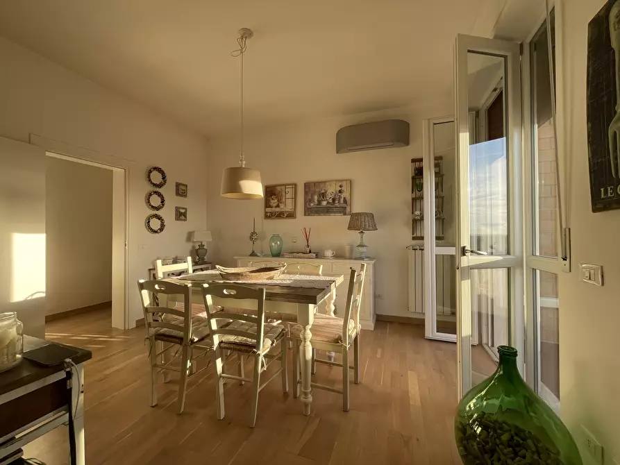 Immagine 3 di Attico in vendita  in Via Aurelia a Cecina