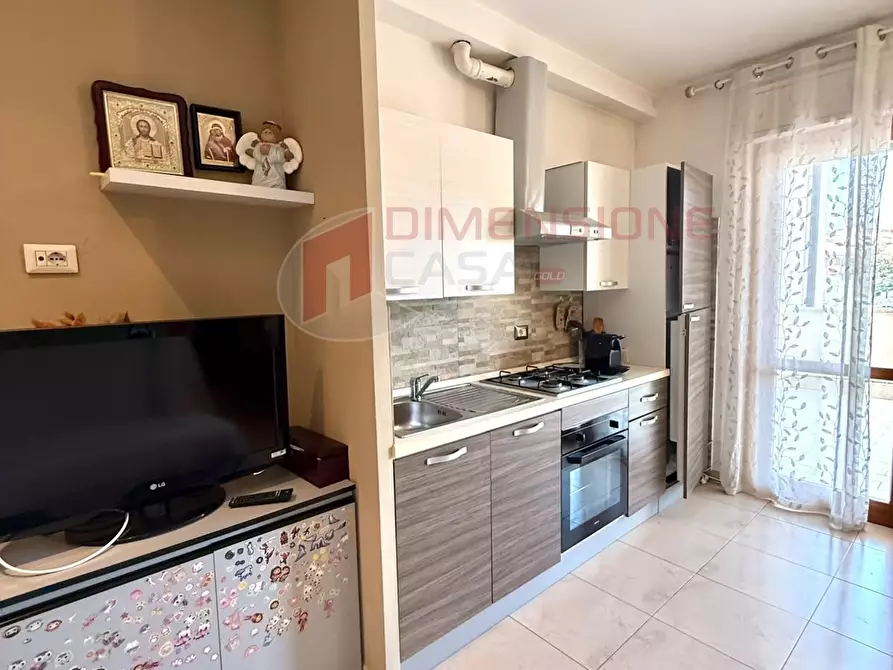 Immagine 6 di Bilocale in vendita  in via del fosso dell'osa a Roma