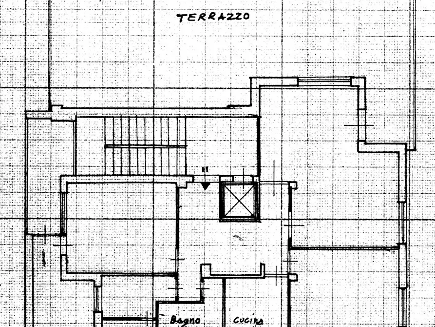 Immagine 32 di Attico in vendita  in Via di Donna Olimpia a Roma