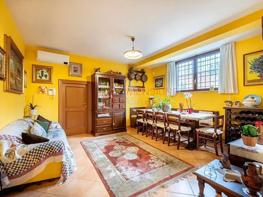 Immagine 14 di Villa in vendita  in Via di Massa San Giuliano a Roma