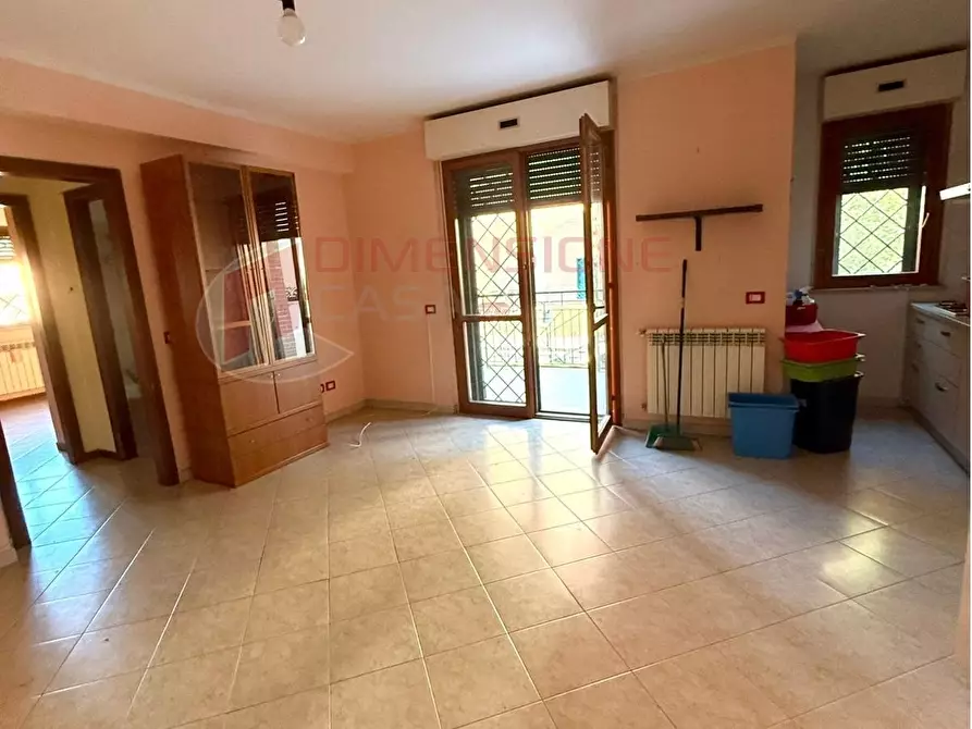 Immagine 10 di Trilocale in vendita  in VIA DEL FOSSO DELL'OSA a Roma