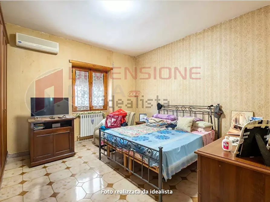 Immagine 7 di Trilocale in vendita  in Via Polverigi a Roma