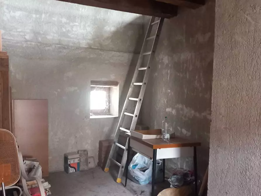 Immagine 11 di Rustico / casale in vendita  in via di Agliano 1 a Campello Sul Clitunno