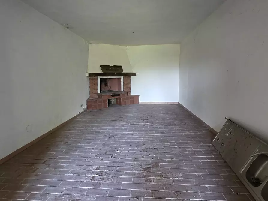 Immagine 49 di Rustico / casale in vendita  in Via Enrico Fermi 10 a Morlupo