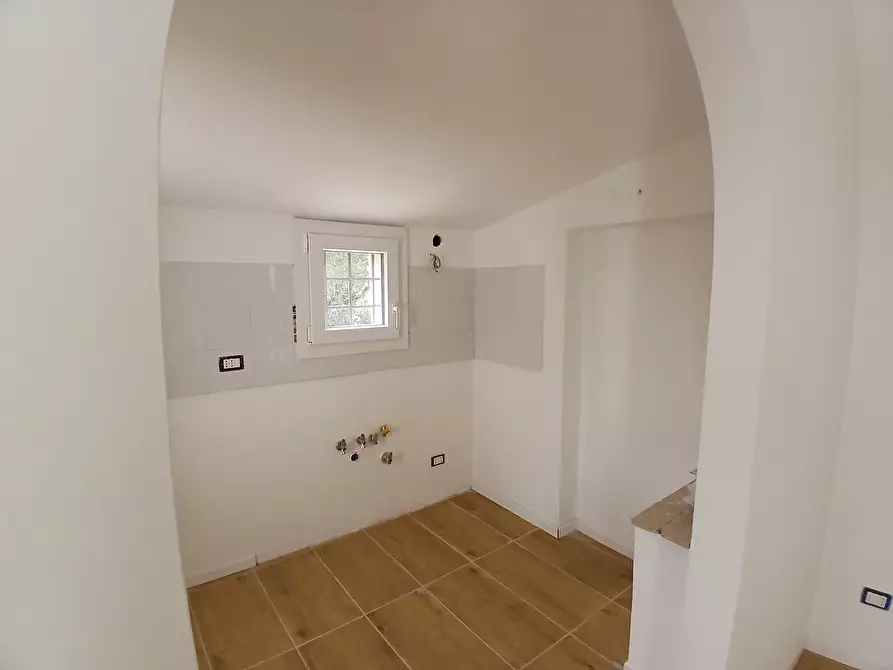 Immagine 136 di Rustico / casale in vendita  in Via Campagnanese 874 a Morlupo