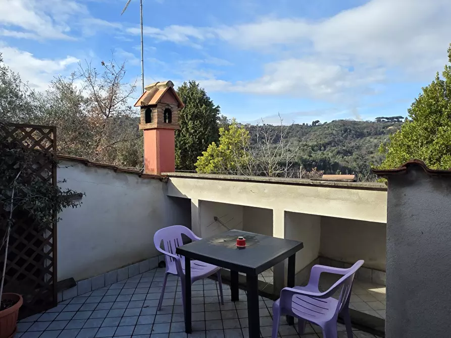Immagine 4 di Villa in vendita  in Via Monte la Pera 22 a Castelnuovo Di Porto