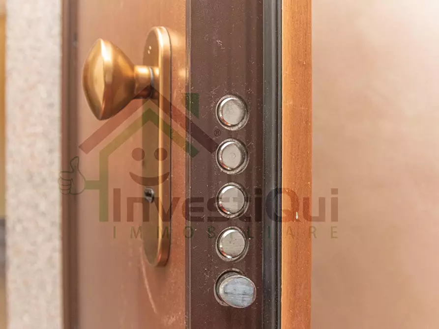 Immagine 21 di Monolocale in vendita  a Ciriè