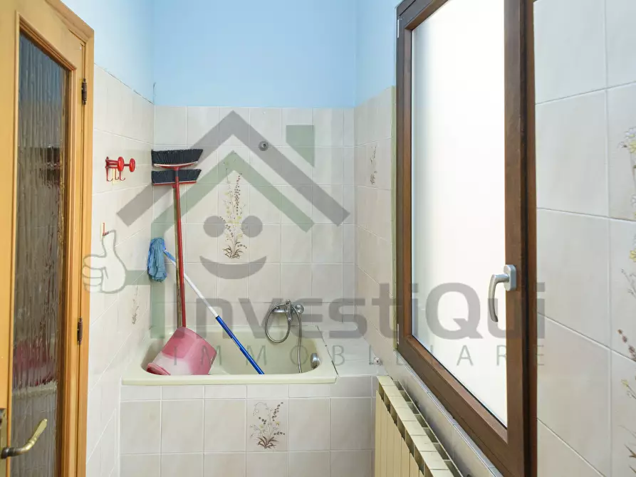 Immagine 13 di Quadrilocale in vendita  in Via Robassomero 15 a Ciriè