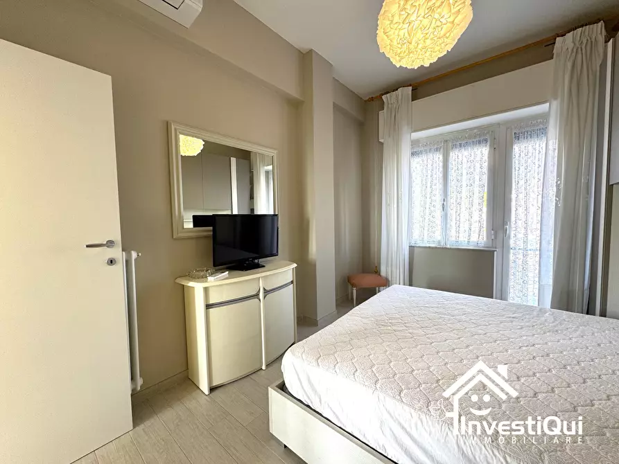 Immagine 18 di Bilocale in vendita  in Via XXV Aprile 189 a Pietra Ligure