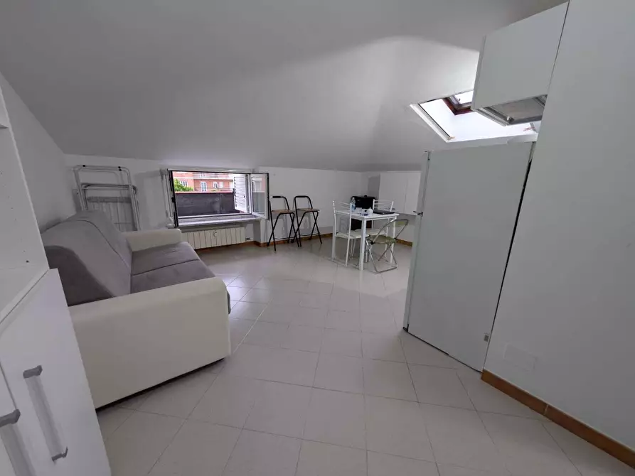 Immagine 5 di Monolocale in vendita  in Via Giosuè Carducci 5 B a Ciriè