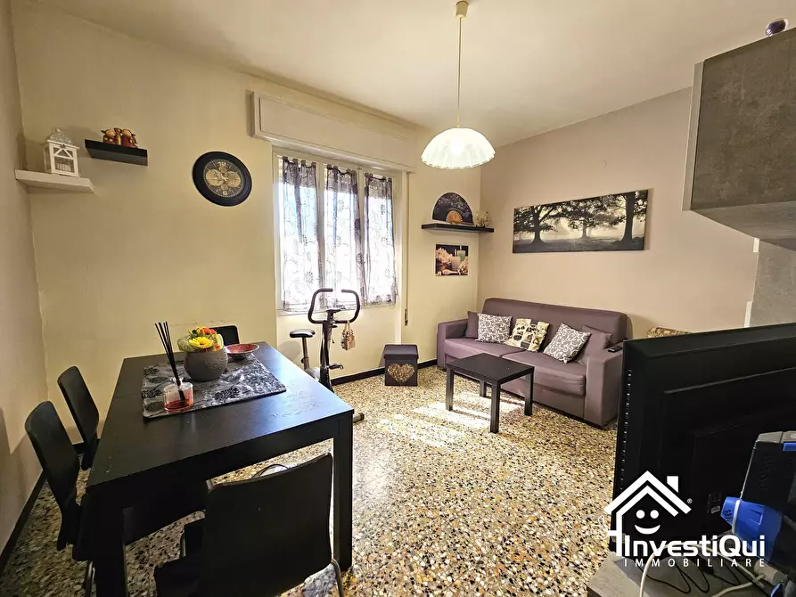 Immagine 2 di Bilocale in vendita  in Via Pavia 9 a Pietra Ligure