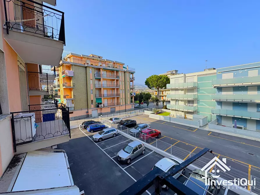 Immagine 14 di Trilocale in vendita  in Via Michelangelo 18 a Borghetto Santo Spirito