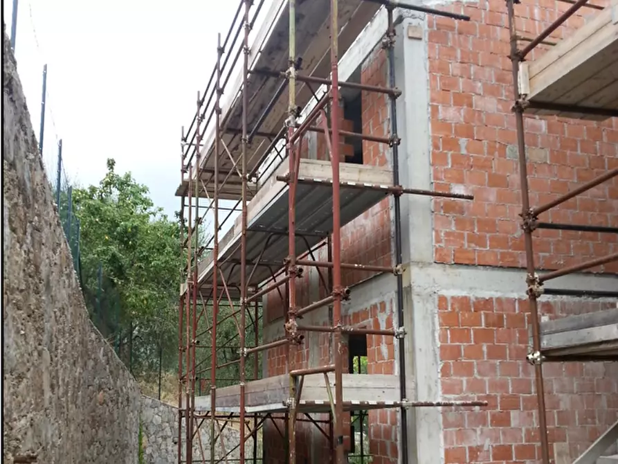 Immagine 18 di Rustico / casale in vendita  in Via Bosci 11 a Magliolo