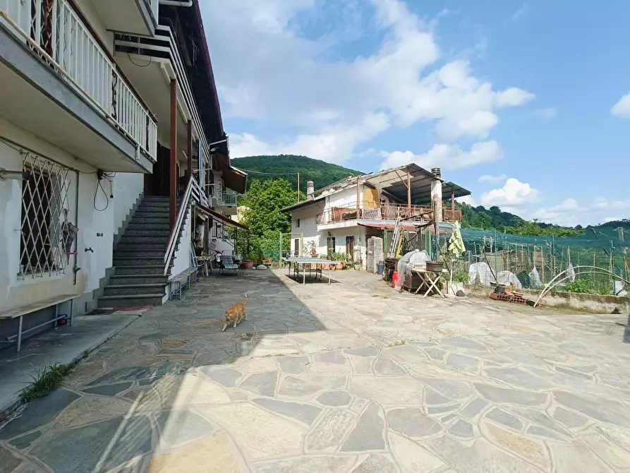 Immagine 11 di Casa bifamiliare in vendita  in STRADA VALLOSSERA 97 a Rocca Canavese