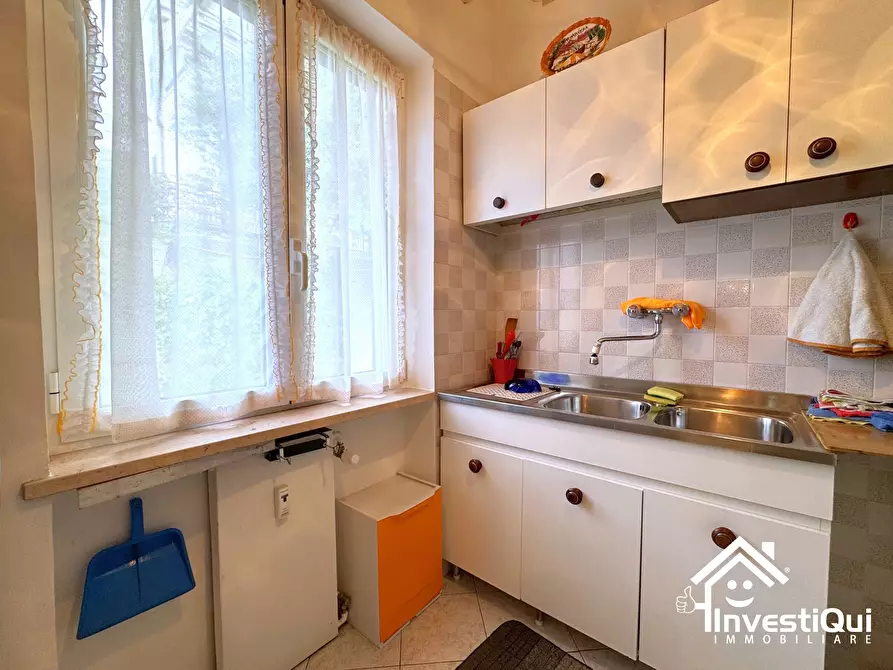 Immagine 26 di Bilocale in vendita  in Via Degli Orsolani 102 a Loano