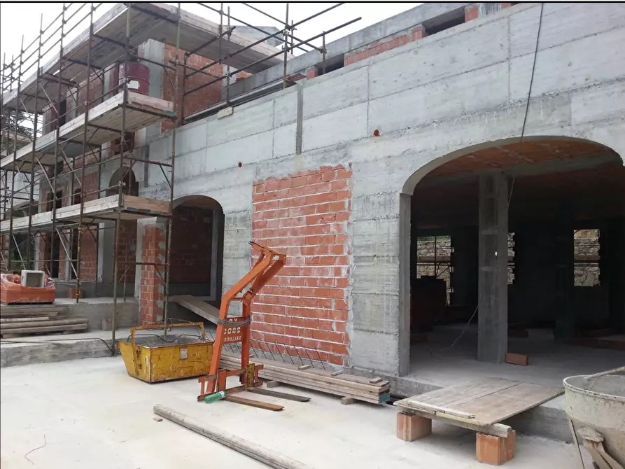 Immagine 8 di Rustico / casale in vendita  in Via Bosci 11 a Magliolo