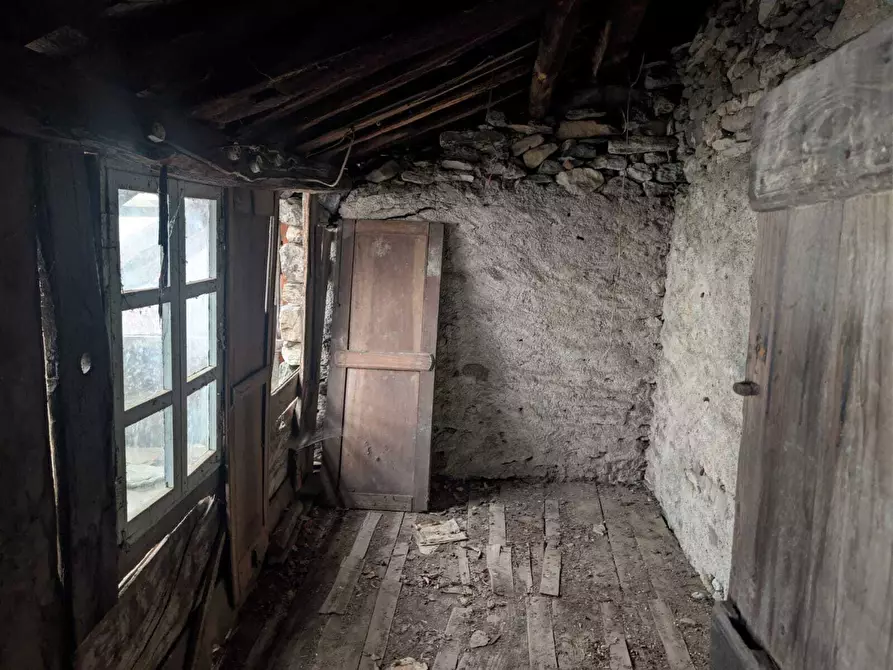 Immagine 13 di Rustico / casale in vendita  in Piazza Caduti per la Libertà 34 a Corio